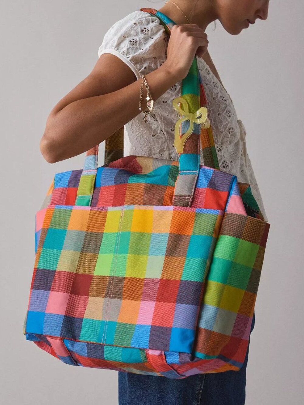 NWT Baggu Small Cloud Carry-on - Madras - Picture 4 of 7